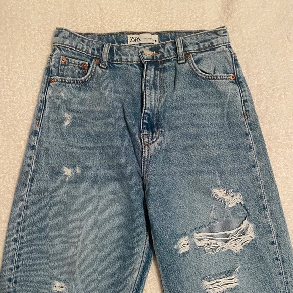 Zara Straight Leg Jeans - Picture 1 of 2